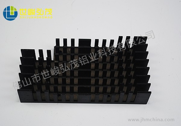 鋁型材電子散熱器的市場現狀及未來發展