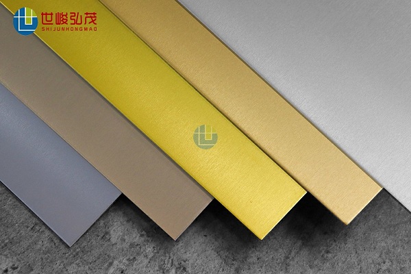 拉絲陽極氧化鋁板有什么優(yōu)點(diǎn)？世峻弘茂告訴你