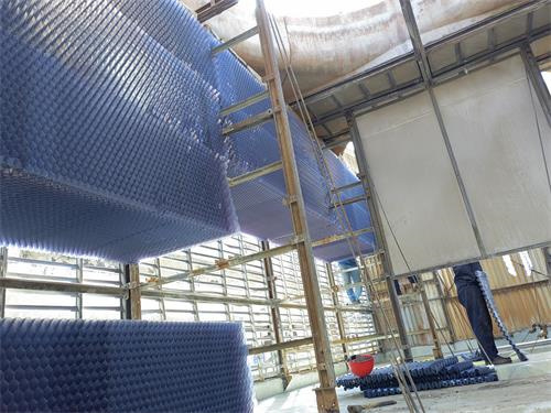 閉式冷卻塔傳熱性能和什么有關?(中溫逆流式方形冷卻